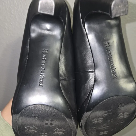 Naturalizer The Penny Black Heels Size 8 - Picture 8 of 13